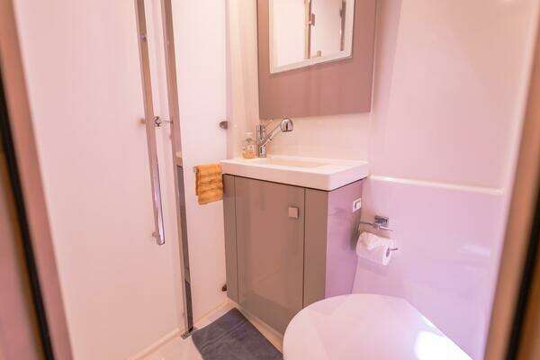 Fountaine Pajot Astrea 42 Yacht For Sale