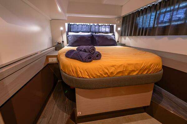 Fountaine Pajot Astrea 42 Yacht For Sale