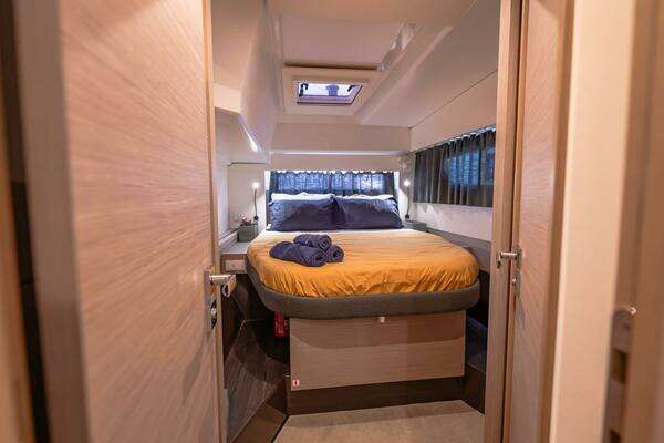 Fountaine Pajot Astrea 42 Yacht For Sale