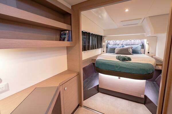 Fountaine Pajot Astrea 42 Yacht For Sale