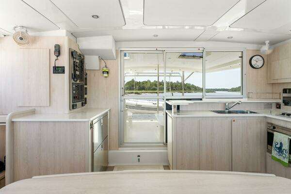Leopard  Yacht For Sale