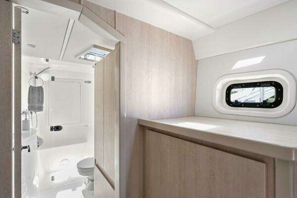 Leopard  Yacht For Sale