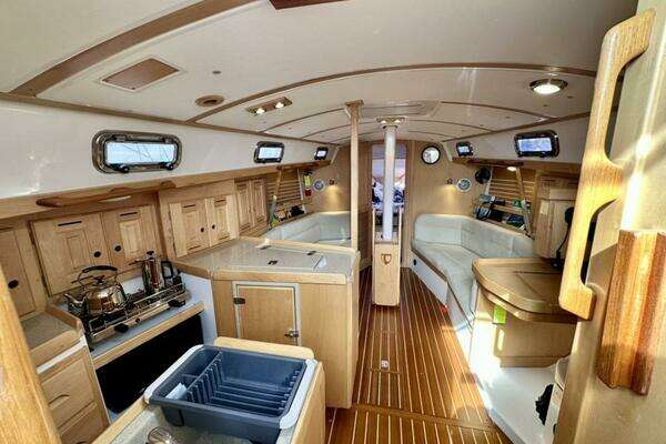 Tartan 345 Yacht For Sale