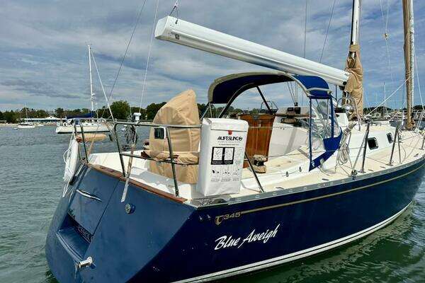 Tartan 345 Yacht For Sale