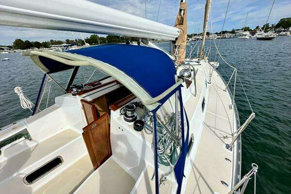 Tartan 345 Yacht For Sale