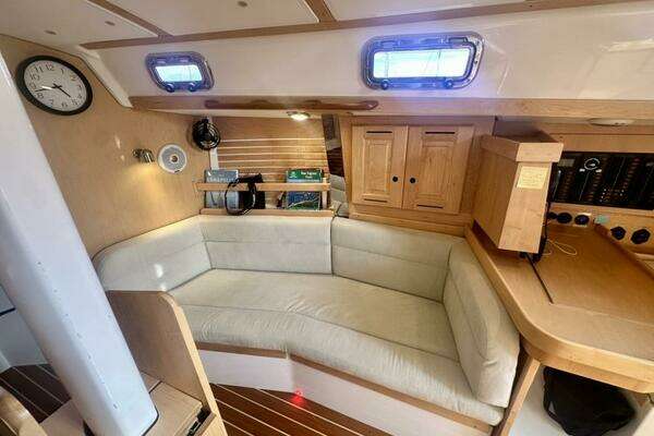 Tartan 345 Yacht For Sale