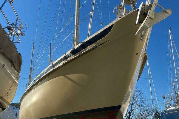 Sandoval 31ft Camper  amp  Nicholsons Yacht For Sale