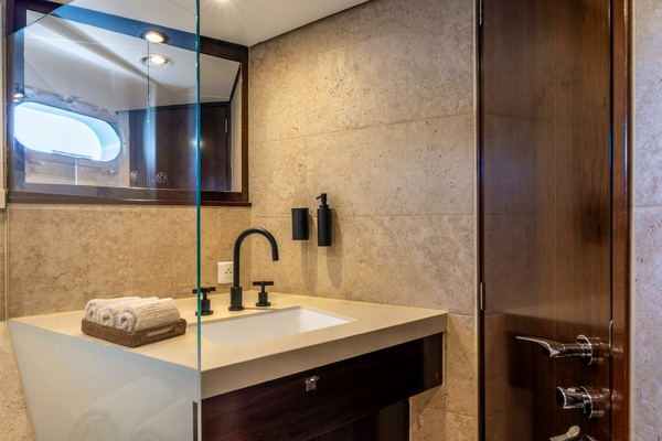 SULTANA 84ft Feadship Yacht For Sale