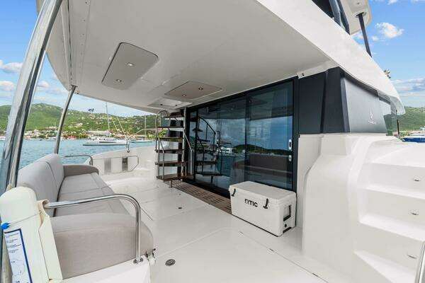2024 Fountaine Pajot 45