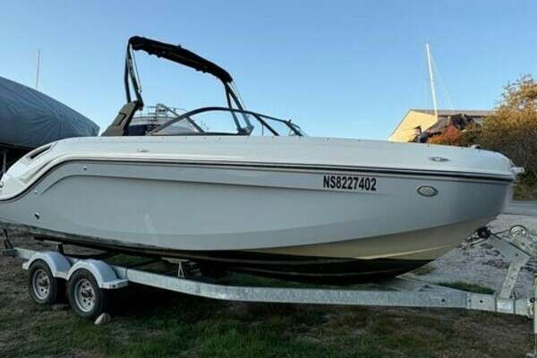 22-ft-Bayliner-2022-DX2250- Chester Nova Scotia Canada  yacht for sale