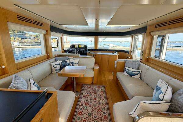 Sirena 58 Coupe Yacht For Sale