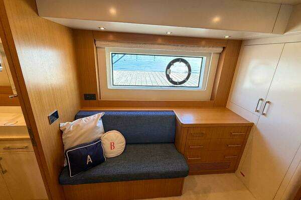 Sirena 58 Coupe Yacht For Sale