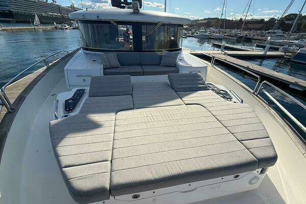 Sirena 58 Coupe Yacht For Sale