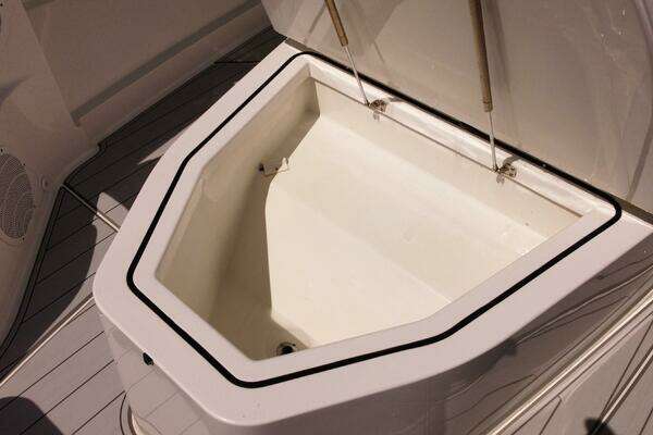 HCB 42 Siesta Yacht For Sale