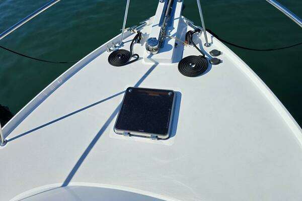 Lyman-Morse Monhegan 38 - Twin Jet Yacht For Sale