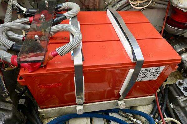 Lyman-Morse Monhegan 38 - Twin Jet Yacht For Sale