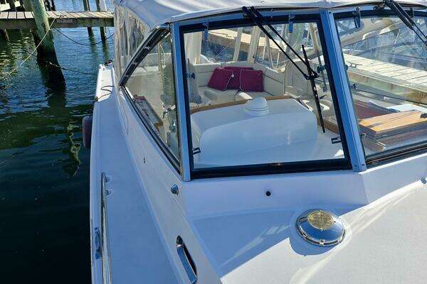 Lyman-Morse Monhegan 38 - Twin Jet Yacht For Sale