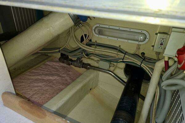 Lyman-Morse Monhegan 38 - Twin Jet Yacht For Sale