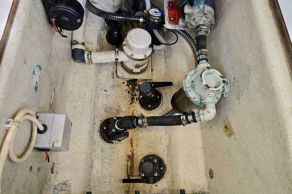 Lyman-Morse Monhegan 38 - Twin Jet Yacht For Sale