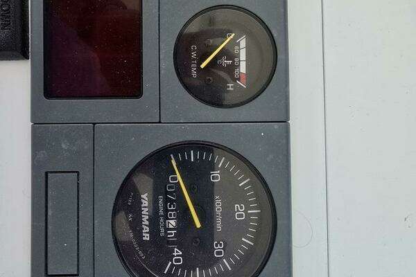 Lyman-Morse Monhegan 38 - Twin Jet Yacht For Sale