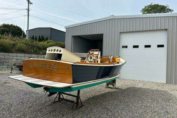 Photo of the 2016 First Light Monomoy 26 "Seabreeze"