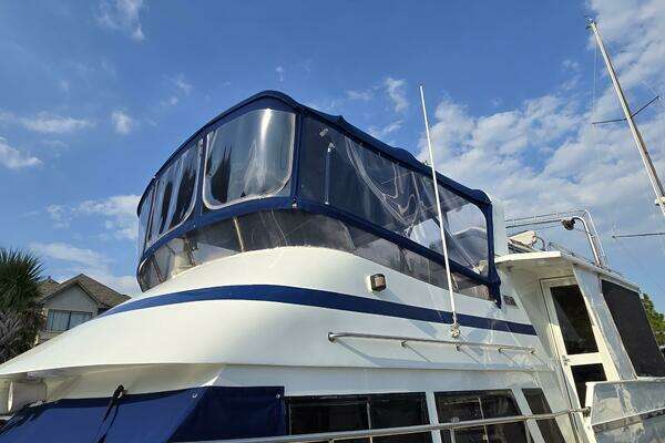 Photo of the 1987 Nova Marine Moorea