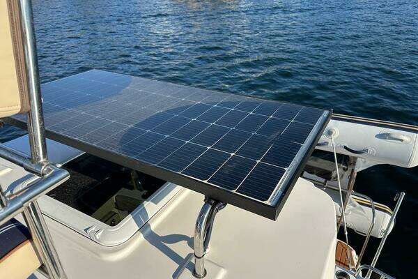 Ranger Tugs R-29 CB Yacht For Sale