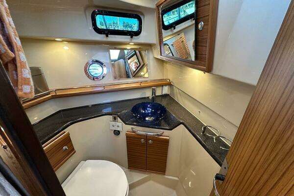 Ranger Tugs R-29 CB Yacht For Sale