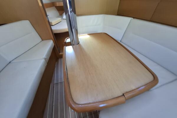 Loreli 36ft Jeanneau Yacht For Sale