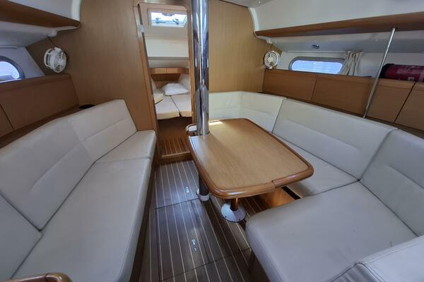 Loreli 36ft Jeanneau Yacht For Sale