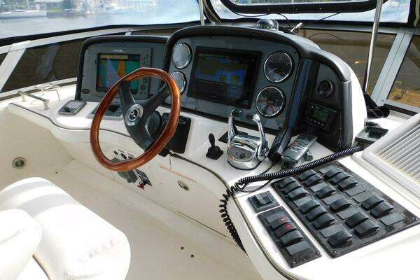 Sea Ray 44 Sedan Bridge Yacht For Sale