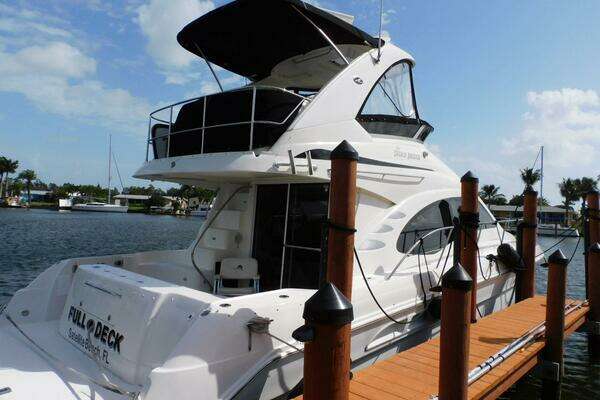Sea Ray 44 Sedan Bridge Yacht For Sale