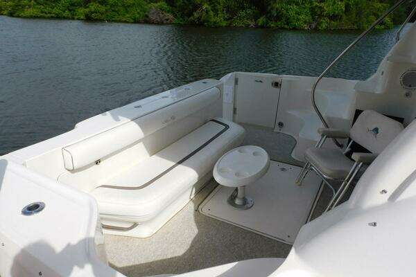 Sea Ray 44 Sedan Bridge Yacht For Sale