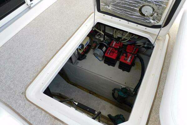 Sea Ray 44 Sedan Bridge Yacht For Sale