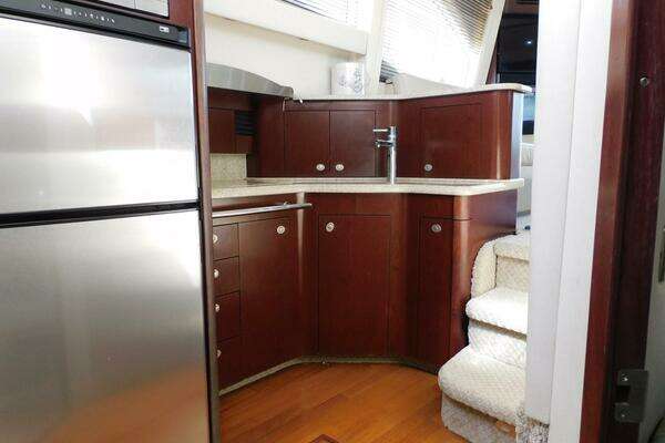 Sea Ray 44 Sedan Bridge Yacht For Sale