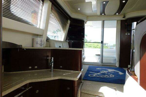 Sea Ray 44 Sedan Bridge Yacht For Sale