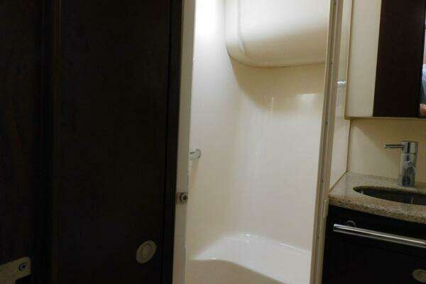 Sea Ray 44 Sedan Bridge Yacht For Sale