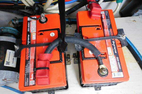 Sea Ray 44 Sedan Bridge Yacht For Sale