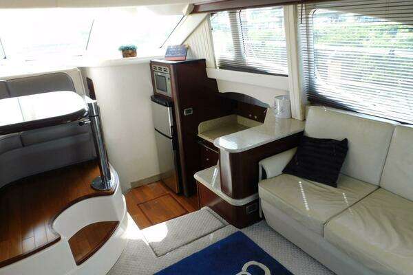 Sea Ray 44 Sedan Bridge Yacht For Sale