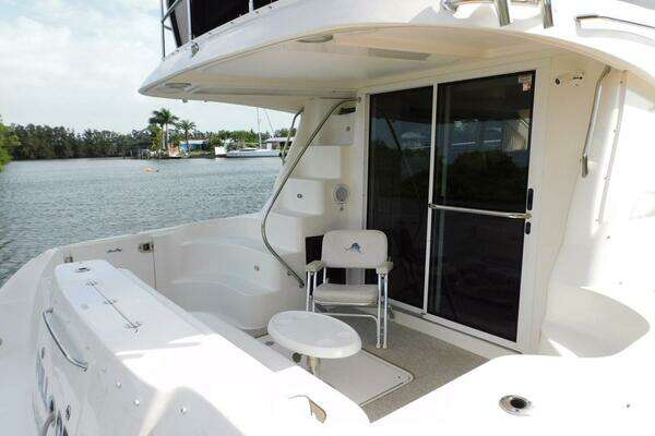 Sea Ray 44 Sedan Bridge Yacht For Sale