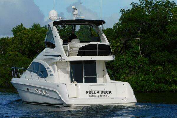 Sea Ray 44 Sedan Bridge Yacht For Sale
