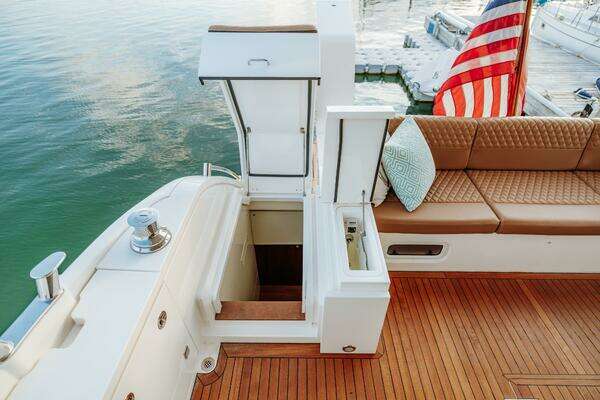 2011 Fairline 65