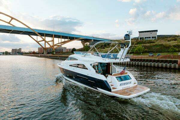 2011 Fairline 65
