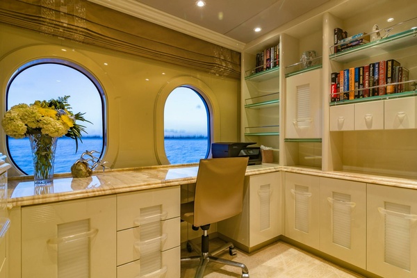 I LOVE THIS BOAT 145ft Christensen Yacht For Sale