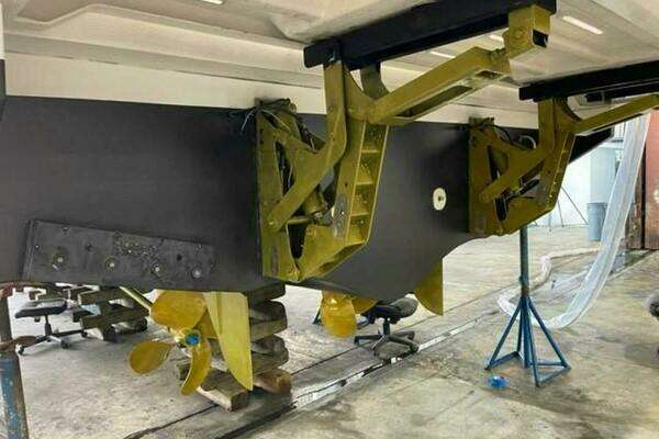 Azimut Custom Yacht For Sale