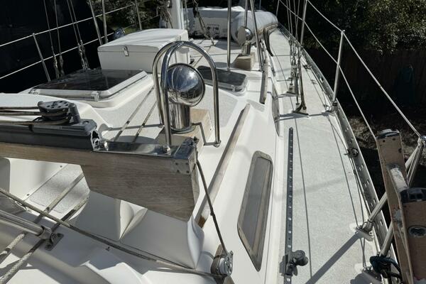 Passport 42ft Tayana Yacht For Sale