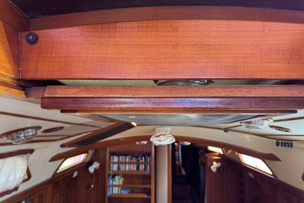 Passport 42ft Tayana Yacht For Sale