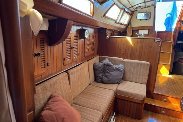 Passport 42ft Tayana Yacht For Sale