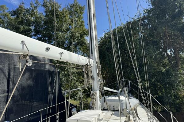 Passport 42ft Tayana Yacht For Sale