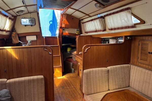 Passport 42ft Tayana Yacht For Sale